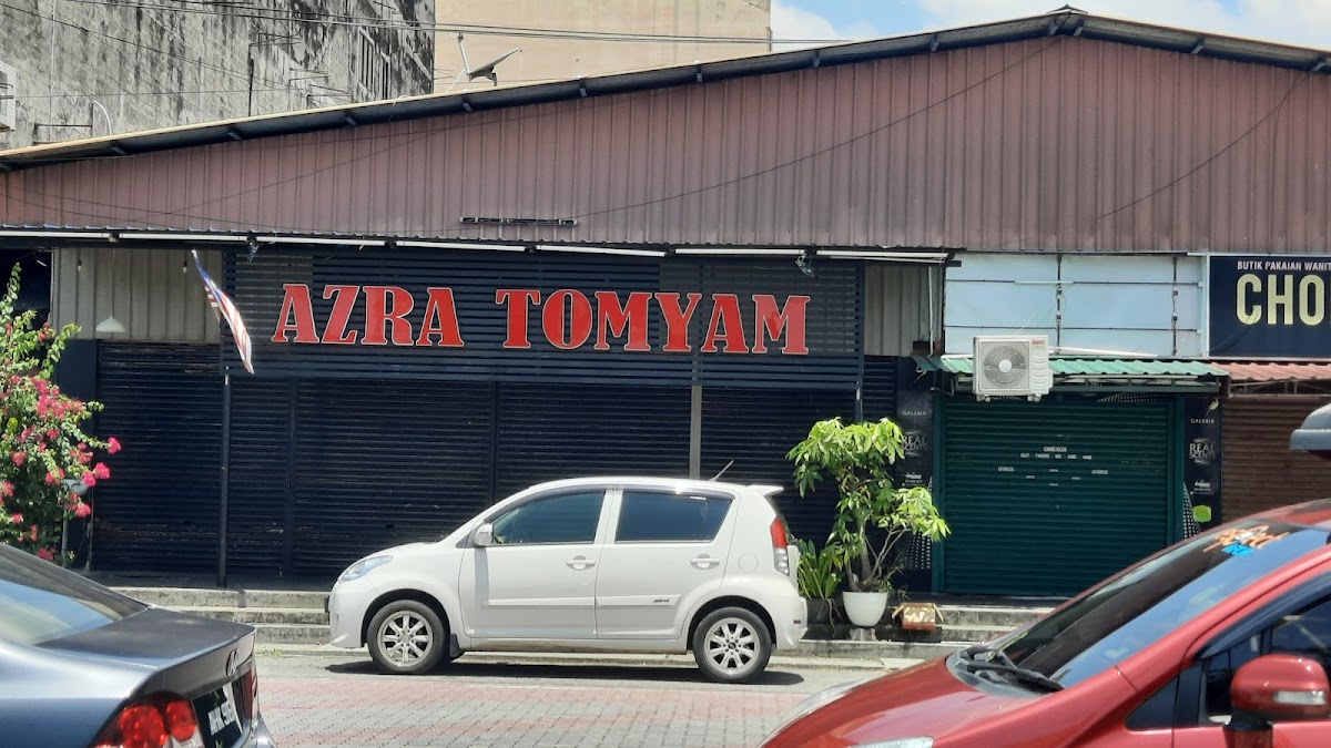 Azra Tomyam
